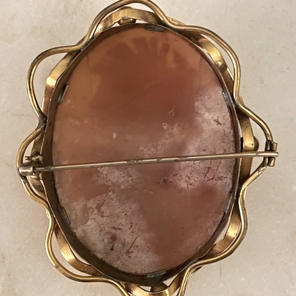 Statement Vintage Cameo pendant/brooch large gold plated - Picture 2 of 5
